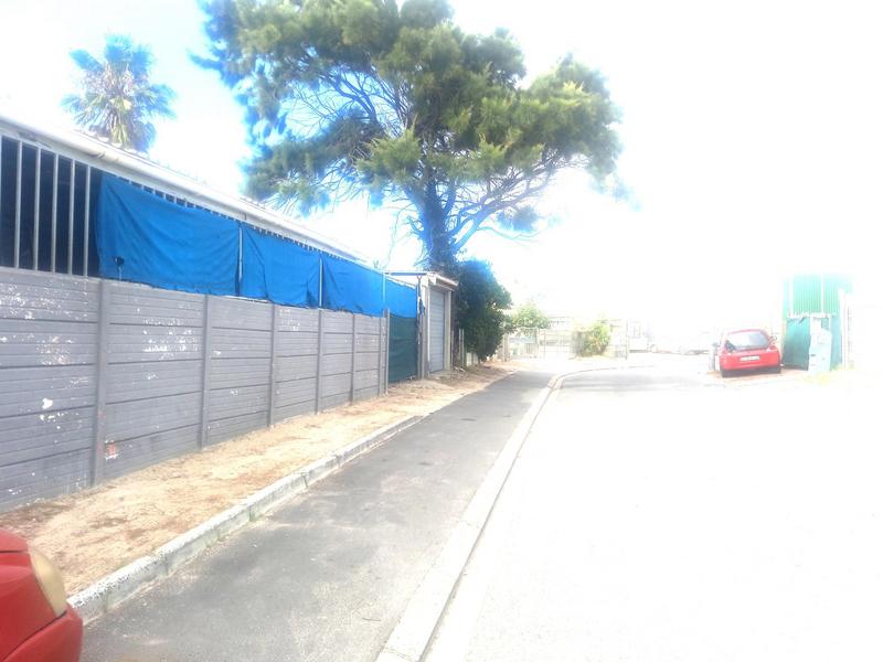 2 Bedroom Property for Sale in Phoenix Western Cape